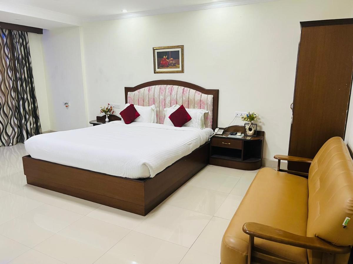 Bodhgaya Regency Hotel Exterior foto